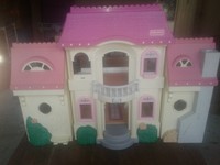 1997 fisher price dollhouse