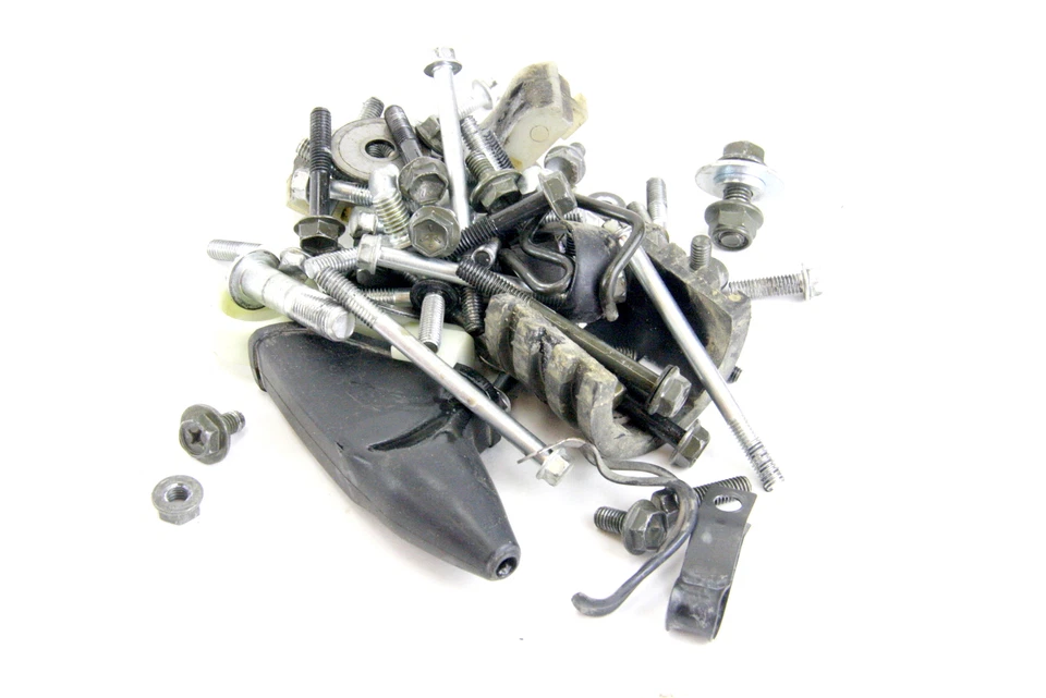 Kit de tornillos 2007 2006 2005 2004 Suzuki DR-Z125 DR Z 125 hardware tornillos tuercas lote Foto 1 de 1