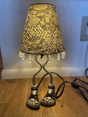 VTG Y2K Funky Feet Foot Desk Lamp - Girly Goth Bedroom Decor Light Silver Base - Image 1 of 4