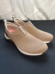 Ryka Light Brown Echo Knit Slip On Sneaker Size 7M - Picture 1 of 6