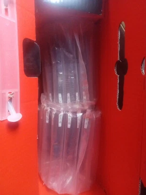 Robot aspirapolvere Neato Robotics XV-11 con accessori - Immagine 1 di 2