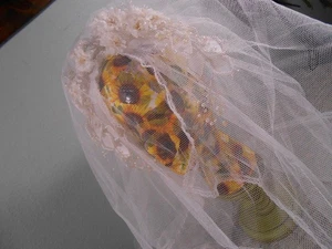 Vintage  Bridal Wedding Veil Beaded Faux Pearl & Flowers Headband  Tulle READ - Picture 1 of 9