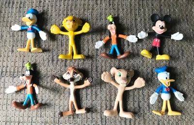 Lote de 8 figuras Walt Disney Bendin’ Friends Rey León y Mickey + Kelloggs 2003 Foto 1 de 4