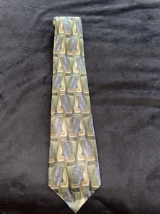 VTG Designer Ties Silk Mens Neck Tie Classic Arrow Abstract Green Beige - Picture 1 of 7