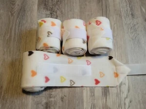 NEW set of 4 white with hearts horse polo wraps (horse/pony leg wraps) - Picture 1 of 1