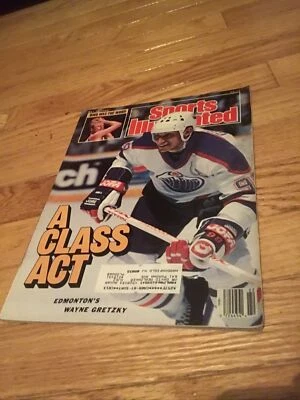 Wayne Gretzky Sports Illustrated Magazine May 30 1988 Edmonton Oilers Hockey - Image 1 of 2