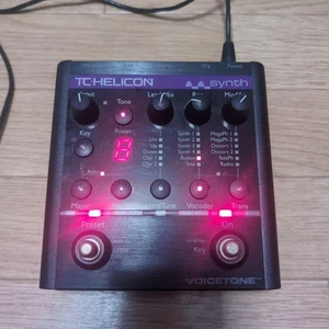 TC-Helicon VoiceTone Synth Vocal Effects Processor Pedal Vocal Synthesizer gebraucht - Bild 1 von 3
