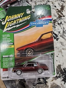 Johnny Lightning 1979 CHEVY MONTE CARLO Muscle Cars USA 1:64 Diecast - Maroon - Picture 1 of 3