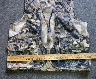 Game Winner Hunting Vest Mens X Large Multi Pocket Outdoor Camo Zip Up - Image 1 of 4