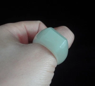 Anillo de dedo de jade nefrita natural tallado a mano chino grande muy fino Foto 1 de 4