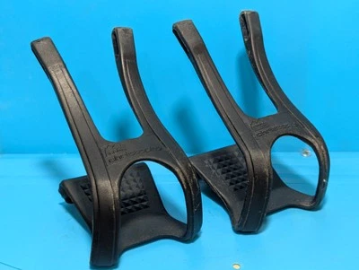 VINTAGE 80'S BLACK  NYLON CHRISTOPHE TOE CLIPS FOR RACING BIKE /MTB /ATB PEDALS - Image 1 of 4
