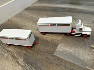 Vintage CF Tonkin Consolidated Freightways Semi Truck Diecast Trailer 1:53 Scale - Picture 1 of 7