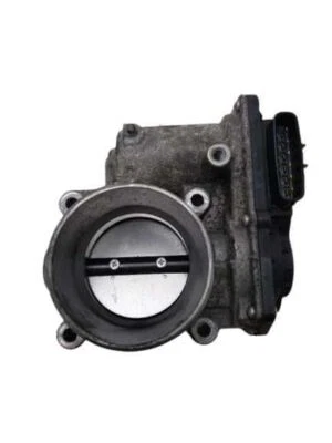 Cuerpo del acelerador de inyección de combustible usado se adapta a: Mazda 3 2013 conjunto de válvula de acelerador 2.0 Foto 1 de 4