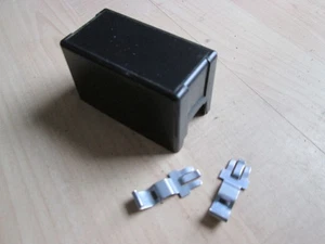 2016 Mack CXU Fuse & Relay Box Cover with Clips #M265KN - Bild 1 von 7