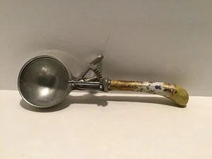 Ice Cream Scoop w/ Thumb Release Aluminum Vintage Ornate Handle 9” - Picture 1 of 6