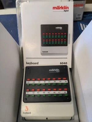 Клавиатура Märklin Marklin 6040 б/у в отличном состоянии коробка, руководство, см. фото - Изображение 1 из 4