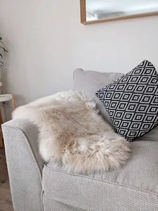 Genuine Linen Colour Creamy Sheepskin Rug Luxury Throw Premium Silky Large 100cm - Picture 1 of 5