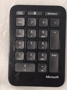 Microsoft Sculpt Ergonomic Number Key Pad Bluetooth 10 Key Model 1558 No Battery - Picture 1 of 4