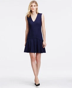 Ann Taylor - 10P (MP) Winter blau gekochte Wolle Volant Kleid $ 139,00 (H) - Bild 1 von 3
