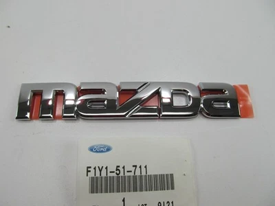NUEVO GENUINO MAZDA TAPA MALETERO EMBLEMA INSIGNIA FABRICANTE DE EQUIPOS ORIGINALES para Mazda RX-8 2004-2011 Foto 1 de 4