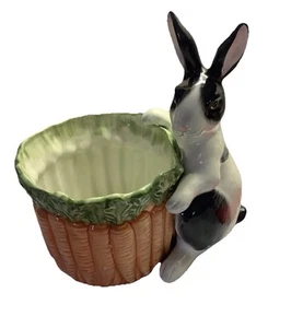 Fitz & Floyd Kensington Rabbit Planter with Carrots1987 READ - Picture 1 of 4