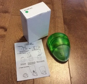 Herramienta de escritorio para mouse de computadora lupa/soporte de papel/abridor verde manzana sin usar en caja - Imagen 1 de 8