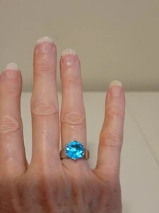 Blue Solitaire Ring Size 5 *New * - Picture 1 of 4