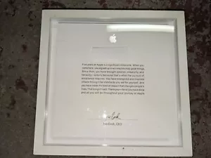 Apple 5 Year Anniversary Award Plaque Computer Tech Tim Cook Signed Signature - Picture 1 of 6
