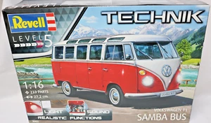 REVELL 00455 REVELL TECHNIK VOLKSWAGEN T1 SAMBA BUS LIGHT SOUND 1:16 - Bild 1 von 4