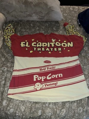 Camiseta deportiva 2023 Disney Destination D23 Expo WDI MOG El Capitoon Popcorn Spirit M Foto 1 de 4