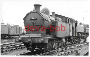 Railway Photo GWR 38 Cardiff East Dock Shed 1957 Rhymney R1 0-6-2T Loco - Picture 1 of 1