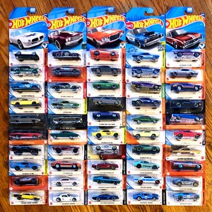 LOT OF 50 AMERICAN MUSCLE CAR CLASSICS—MOPAR FORD CHEVY RACING—HOT WHEELS—NOS - Picture 1 of 4