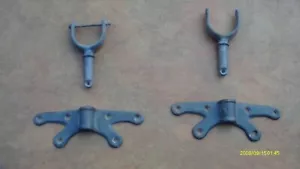 2- Vintage Cast Iron ROW BOAT OAR LOCKS & Butterfly HOLDERS Brackets # 251 PAIR - Picture 1 of 4