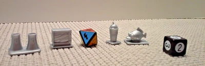 THE SIMPSONS SCENE IT DVD Game Replacement Parts 4 Plastic Movers and 2 Dice - Image 1 of 4