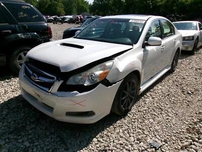 Used Differential Carrier Assembly fits: 2010 Subaru Legacy Rear Sdn 2.5L w/turb - Imagem 1 de 4