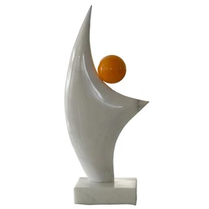 Vela Scultura in Marmo Bianco con Sfera Arancio Nautical Art Home Decor H 30cm - Picture 1 of 2
