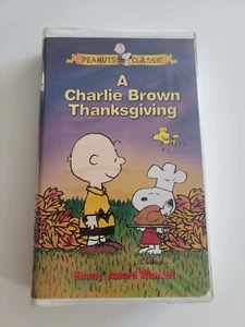 A Charlie Brown Thanksgiving (VHS, 1997, Clamshell Case) - Picture 1 of 4