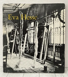 Eva Hesse: A Memorial Exhibition / Catalog 1972, Solomon R. Guggenheim pbk - Picture 1 of 9