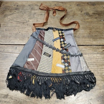 Bolso de Hombro Reciclado Hecho a Mano con Corbata Flecos Vintage Boho Indie Retro Foto 1 de 4