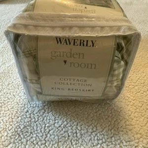 Waverly Garden Room Country Inn Green White Check Gingham Plaid King Bedskirt - Picture 1 of 6