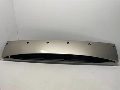 15162120 02 03 04 05 06 Cadillac Escalade Rear Upper Third Spoiler w/o Light - Image 1 of 4