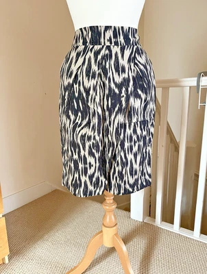 Hobbs Skirt Sz 12 Silk & Cotton Animal Print Faux Wrap With Pockets Knee Length - Image 1 of 4