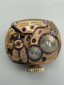 Vintage Omega Cal 484 Wristwatch Movement - Runs - Picture 1 of 5