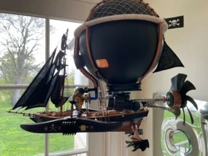 Steampunk "The Obelisk pirate Airship " - Picture 1 of 9