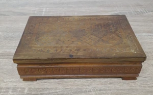 Vintage Wooden Carved Cigarette Box Fine Detail Design - Picture 1 of 9