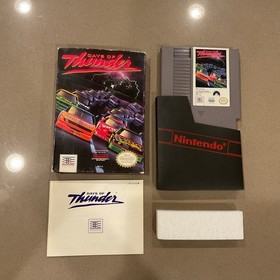 Days of Thunder Nintendo NES Completo CIB Caja Manual Aut&eacute;ntico