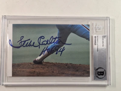 Steve Carlton Signed 3.5 x5.25 Cut INSCRIBED W HOF POST CARD ON BACK BECKETT 020 - Image 1 of 2