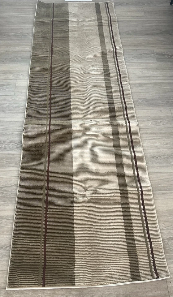 2’8” X 9’ - Poliéster 100% Reciclado Tejido en Turquía Foto 1 de 3