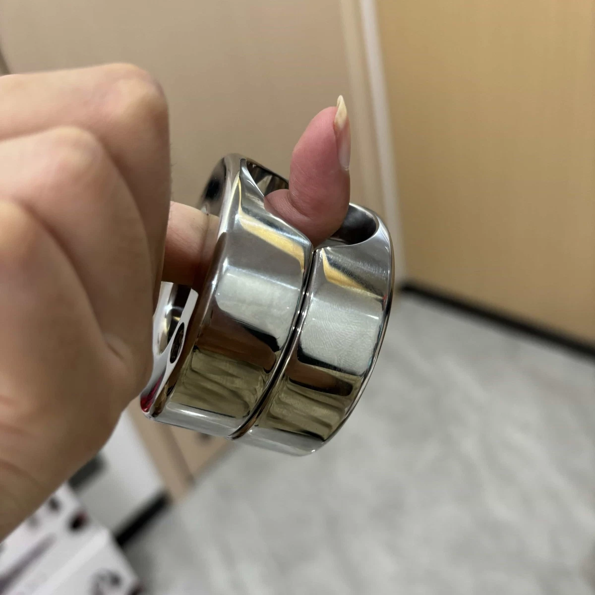 Порно пискаға сызат түсіреді