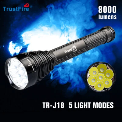 TrustFire Linterna LED J18 de 8000 lúmenes con 7 x  LED hasta 900m para exterior - Imagen 1 de 4